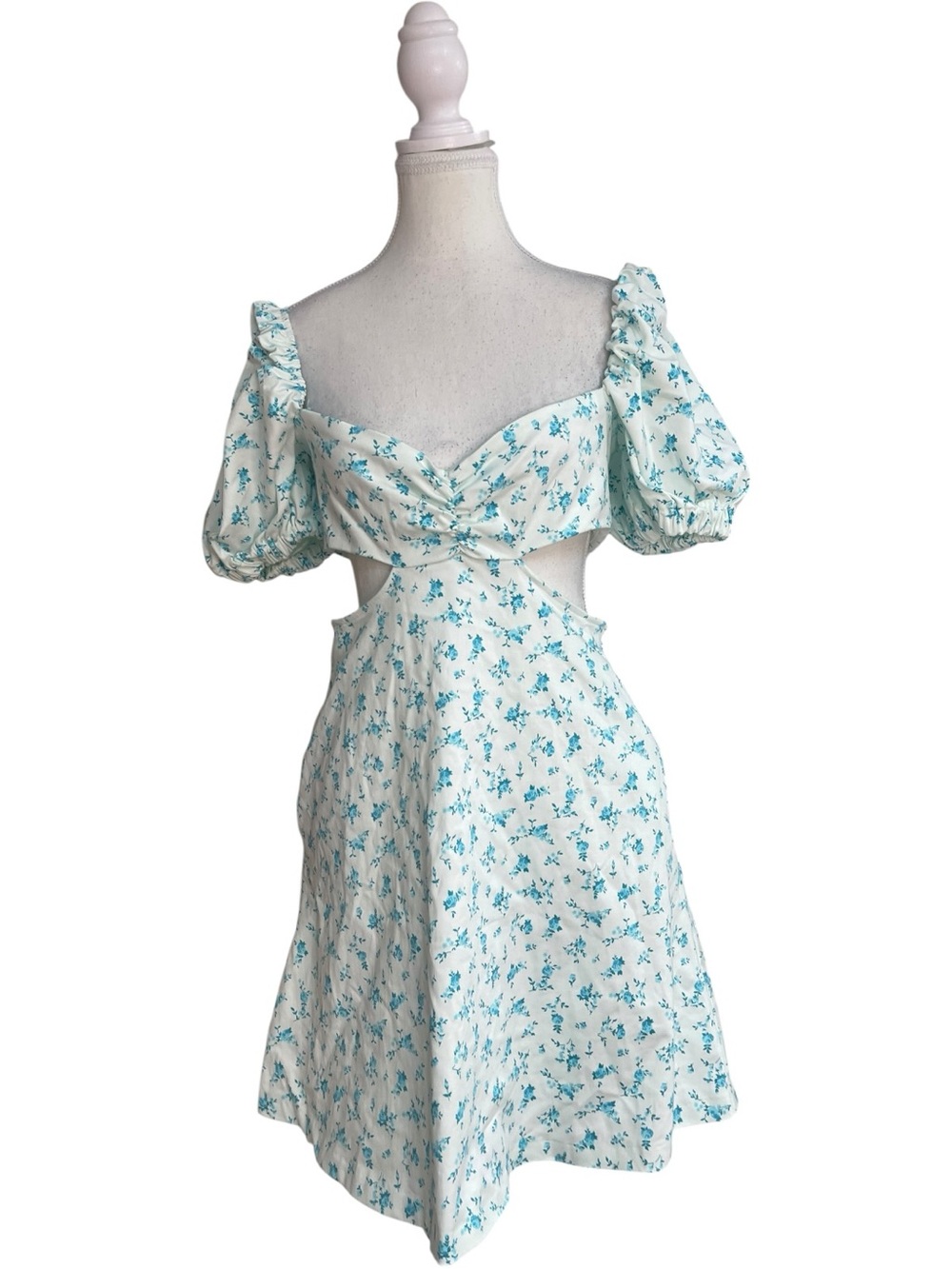 Zara | Dresses | Zara Floral Cut Out Puff Sleeve Mini Dress White Blue